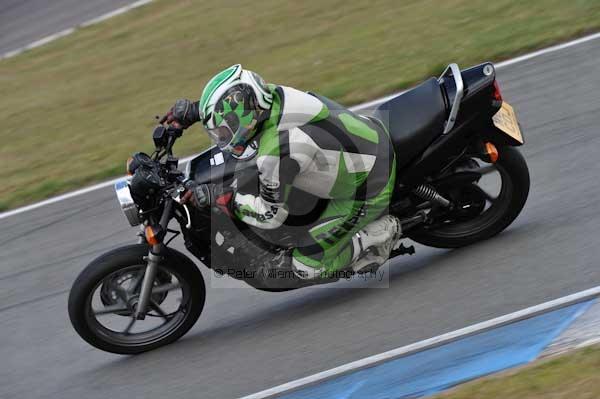 Motorcycle action photographs;Trackday digital images;donington;donington park leicestershire;donington photographs;event digital images;eventdigitalimages;no limits trackday;peter wileman photography;trackday;trackday photos