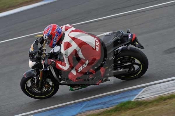 Motorcycle action photographs;Trackday digital images;donington;donington park leicestershire;donington photographs;event digital images;eventdigitalimages;no limits trackday;peter wileman photography;trackday;trackday photos