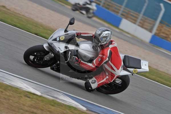 Motorcycle action photographs;Trackday digital images;donington;donington park leicestershire;donington photographs;event digital images;eventdigitalimages;no limits trackday;peter wileman photography;trackday;trackday photos