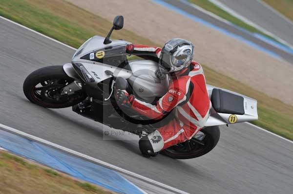 Motorcycle action photographs;Trackday digital images;donington;donington park leicestershire;donington photographs;event digital images;eventdigitalimages;no limits trackday;peter wileman photography;trackday;trackday photos