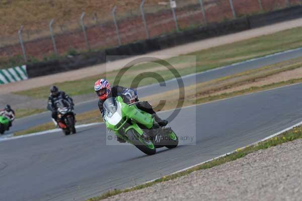 Motorcycle action photographs;Trackday digital images;donington;donington park leicestershire;donington photographs;event digital images;eventdigitalimages;no limits trackday;peter wileman photography;trackday;trackday photos