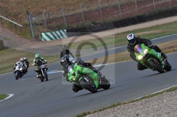 Motorcycle action photographs;Trackday digital images;donington;donington park leicestershire;donington photographs;event digital images;eventdigitalimages;no limits trackday;peter wileman photography;trackday;trackday photos