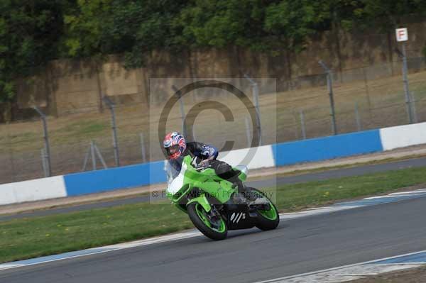 Motorcycle action photographs;Trackday digital images;donington;donington park leicestershire;donington photographs;event digital images;eventdigitalimages;no limits trackday;peter wileman photography;trackday;trackday photos