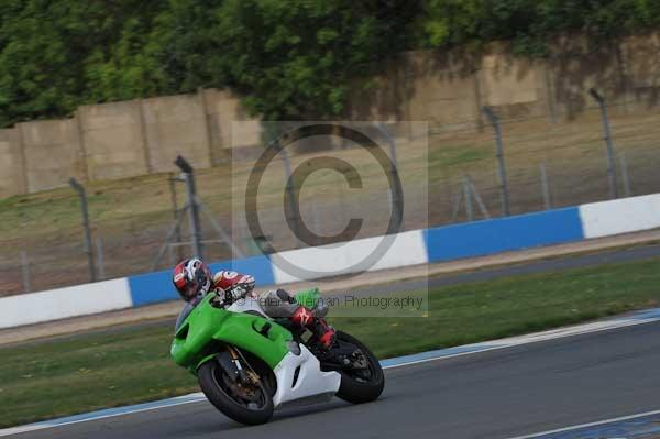 Motorcycle action photographs;Trackday digital images;donington;donington park leicestershire;donington photographs;event digital images;eventdigitalimages;no limits trackday;peter wileman photography;trackday;trackday photos