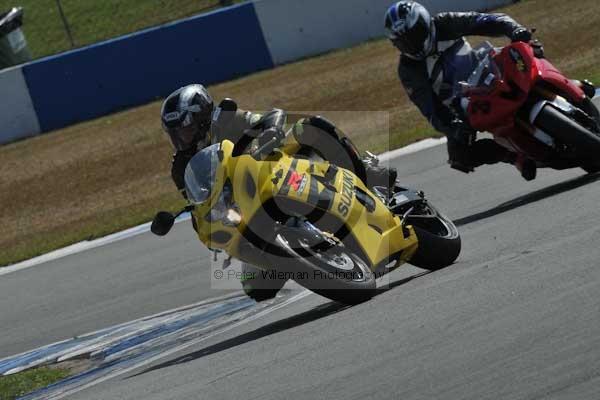 Motorcycle action photographs;Trackday digital images;donington;donington park leicestershire;donington photographs;event digital images;eventdigitalimages;no limits trackday;peter wileman photography;trackday;trackday photos