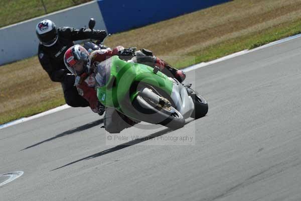 Motorcycle action photographs;Trackday digital images;donington;donington park leicestershire;donington photographs;event digital images;eventdigitalimages;no limits trackday;peter wileman photography;trackday;trackday photos