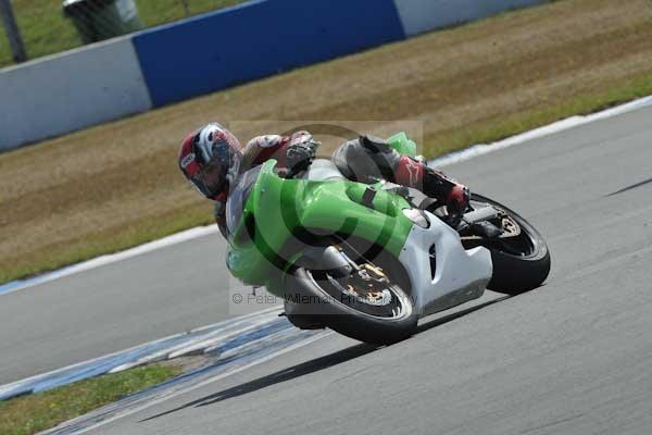 Motorcycle action photographs;Trackday digital images;donington;donington park leicestershire;donington photographs;event digital images;eventdigitalimages;no limits trackday;peter wileman photography;trackday;trackday photos