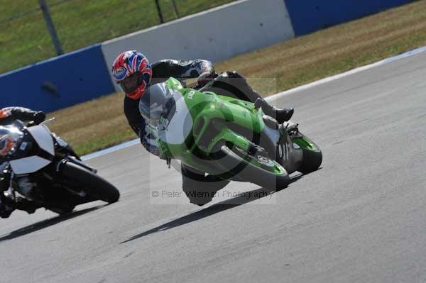 Motorcycle action photographs;Trackday digital images;donington;donington park leicestershire;donington photographs;event digital images;eventdigitalimages;no limits trackday;peter wileman photography;trackday;trackday photos