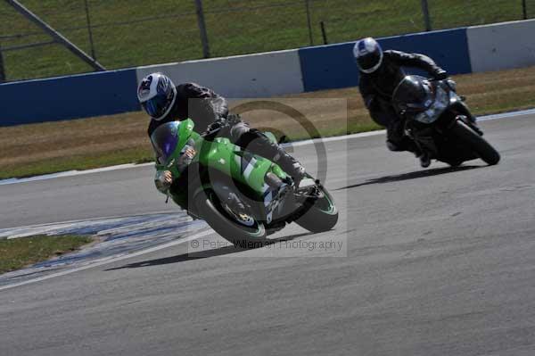 Motorcycle action photographs;Trackday digital images;donington;donington park leicestershire;donington photographs;event digital images;eventdigitalimages;no limits trackday;peter wileman photography;trackday;trackday photos