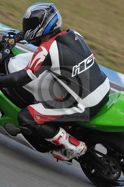 Motorcycle action photographs;Trackday digital images;donington;donington park leicestershire;donington photographs;event digital images;eventdigitalimages;no limits trackday;peter wileman photography;trackday;trackday photos