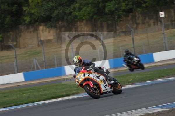 Motorcycle action photographs;Trackday digital images;donington;donington park leicestershire;donington photographs;event digital images;eventdigitalimages;no limits trackday;peter wileman photography;trackday;trackday photos