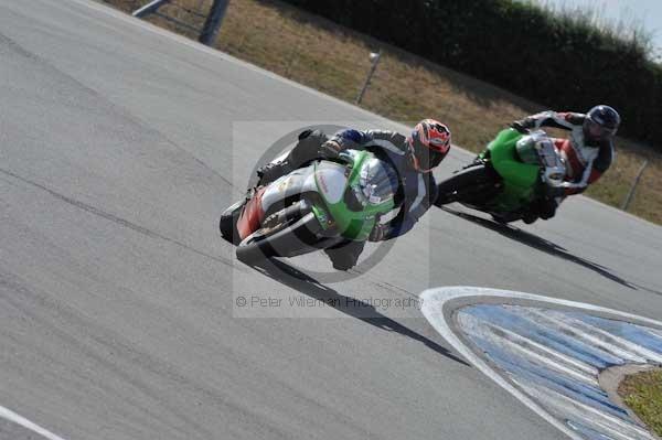 Motorcycle action photographs;Trackday digital images;donington;donington park leicestershire;donington photographs;event digital images;eventdigitalimages;no limits trackday;peter wileman photography;trackday;trackday photos