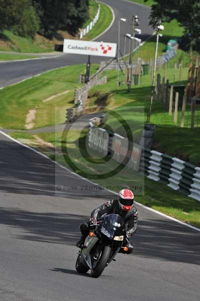 Motorcycle action photographs;Trackday digital images;cadwell;cadwell park photographs;event digital images;eventdigitalimages;motor racing louth lincolnshire;no limits trackday;peter wileman photography;trackday;trackday photos