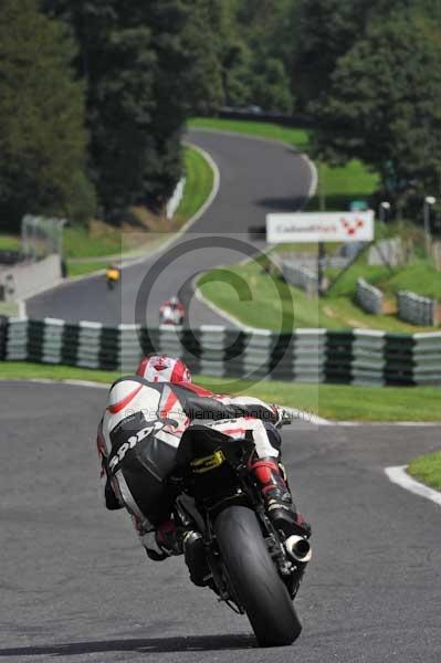 Motorcycle action photographs;Trackday digital images;cadwell;cadwell park photographs;event digital images;eventdigitalimages;motor racing louth lincolnshire;no limits trackday;peter wileman photography;trackday;trackday photos