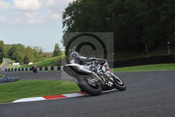 Motorcycle action photographs;Trackday digital images;cadwell;cadwell park photographs;event digital images;eventdigitalimages;motor racing louth lincolnshire;no limits trackday;peter wileman photography;trackday;trackday photos