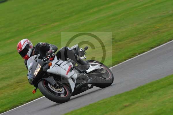 Motorcycle action photographs;Trackday digital images;cadwell;cadwell park photographs;event digital images;eventdigitalimages;motor racing louth lincolnshire;no limits trackday;peter wileman photography;trackday;trackday photos