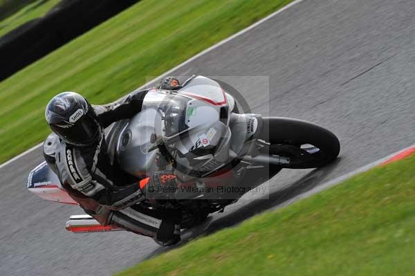 Motorcycle action photographs;Trackday digital images;cadwell;cadwell park photographs;event digital images;eventdigitalimages;motor racing louth lincolnshire;no limits trackday;peter wileman photography;trackday;trackday photos