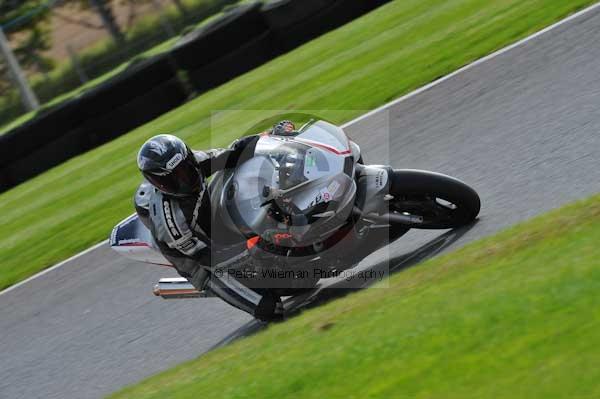 Motorcycle action photographs;Trackday digital images;cadwell;cadwell park photographs;event digital images;eventdigitalimages;motor racing louth lincolnshire;no limits trackday;peter wileman photography;trackday;trackday photos