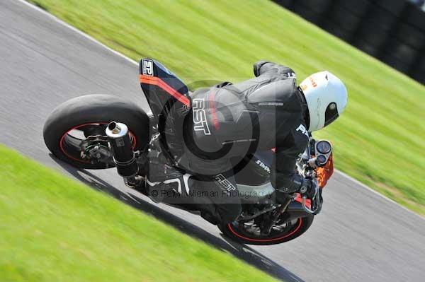 Motorcycle action photographs;Trackday digital images;cadwell;cadwell park photographs;event digital images;eventdigitalimages;motor racing louth lincolnshire;no limits trackday;peter wileman photography;trackday;trackday photos