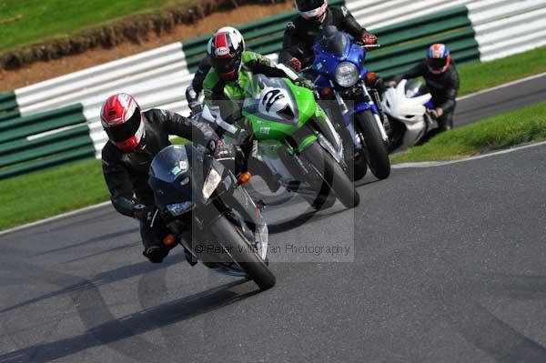 Motorcycle action photographs;Trackday digital images;cadwell;cadwell park photographs;event digital images;eventdigitalimages;motor racing louth lincolnshire;no limits trackday;peter wileman photography;trackday;trackday photos