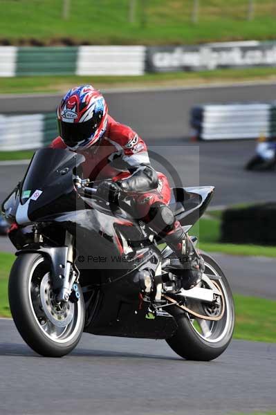 Motorcycle action photographs;Trackday digital images;cadwell;cadwell park photographs;event digital images;eventdigitalimages;motor racing louth lincolnshire;no limits trackday;peter wileman photography;trackday;trackday photos