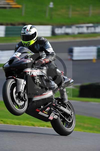 Motorcycle action photographs;Trackday digital images;cadwell;cadwell park photographs;event digital images;eventdigitalimages;motor racing louth lincolnshire;no limits trackday;peter wileman photography;trackday;trackday photos