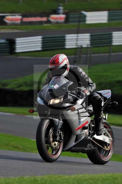 Motorcycle action photographs;Trackday digital images;cadwell;cadwell park photographs;event digital images;eventdigitalimages;motor racing louth lincolnshire;no limits trackday;peter wileman photography;trackday;trackday photos