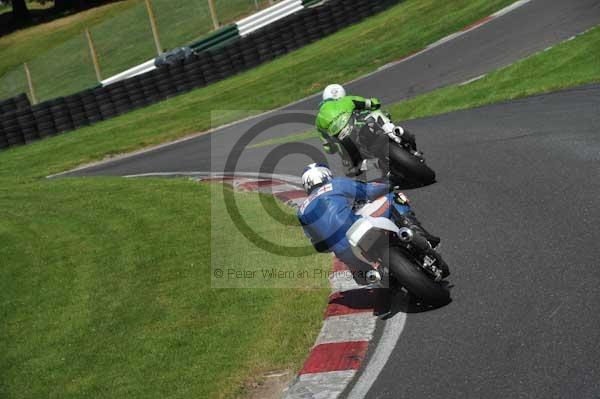 Motorcycle action photographs;Trackday digital images;cadwell;cadwell park photographs;event digital images;eventdigitalimages;motor racing louth lincolnshire;no limits trackday;peter wileman photography;trackday;trackday photos