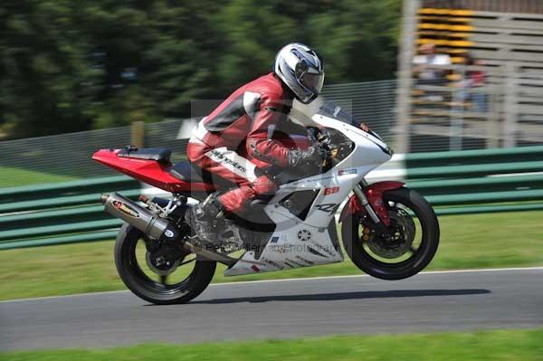 Motorcycle action photographs;Trackday digital images;cadwell;cadwell park photographs;event digital images;eventdigitalimages;motor racing louth lincolnshire;no limits trackday;peter wileman photography;trackday;trackday photos