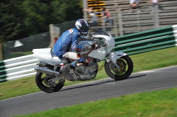 Motorcycle action photographs;Trackday digital images;cadwell;cadwell park photographs;event digital images;eventdigitalimages;motor racing louth lincolnshire;no limits trackday;peter wileman photography;trackday;trackday photos