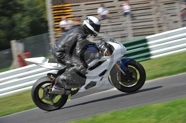 Motorcycle action photographs;Trackday digital images;cadwell;cadwell park photographs;event digital images;eventdigitalimages;motor racing louth lincolnshire;no limits trackday;peter wileman photography;trackday;trackday photos