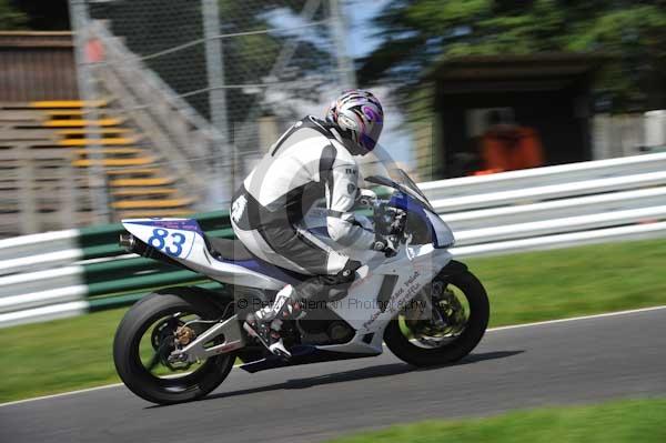 Motorcycle action photographs;Trackday digital images;cadwell;cadwell park photographs;event digital images;eventdigitalimages;motor racing louth lincolnshire;no limits trackday;peter wileman photography;trackday;trackday photos