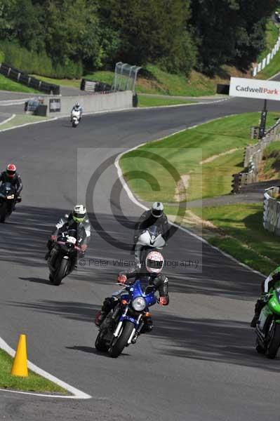 Motorcycle action photographs;Trackday digital images;cadwell;cadwell park photographs;event digital images;eventdigitalimages;motor racing louth lincolnshire;no limits trackday;peter wileman photography;trackday;trackday photos