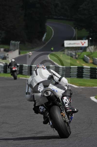 Motorcycle action photographs;Trackday digital images;cadwell;cadwell park photographs;event digital images;eventdigitalimages;motor racing louth lincolnshire;no limits trackday;peter wileman photography;trackday;trackday photos