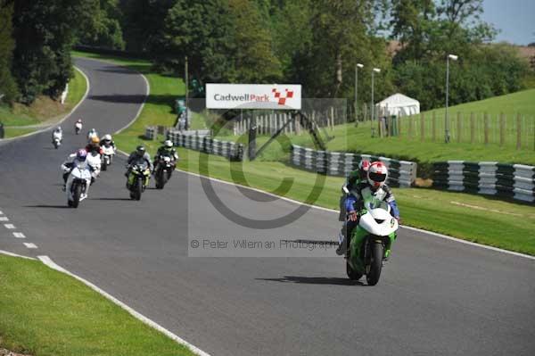 Motorcycle action photographs;Trackday digital images;cadwell;cadwell park photographs;event digital images;eventdigitalimages;motor racing louth lincolnshire;no limits trackday;peter wileman photography;trackday;trackday photos