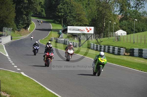 Motorcycle action photographs;Trackday digital images;cadwell;cadwell park photographs;event digital images;eventdigitalimages;motor racing louth lincolnshire;no limits trackday;peter wileman photography;trackday;trackday photos