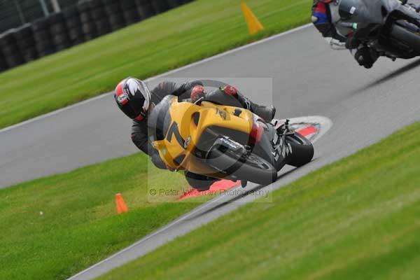 Motorcycle action photographs;Trackday digital images;cadwell;cadwell park photographs;event digital images;eventdigitalimages;motor racing louth lincolnshire;no limits trackday;peter wileman photography;trackday;trackday photos