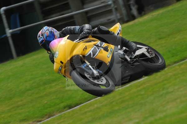 Motorcycle action photographs;Trackday digital images;cadwell;cadwell park photographs;event digital images;eventdigitalimages;motor racing louth lincolnshire;no limits trackday;peter wileman photography;trackday;trackday photos