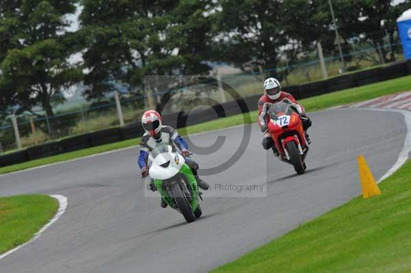 Motorcycle action photographs;Trackday digital images;cadwell;cadwell park photographs;event digital images;eventdigitalimages;motor racing louth lincolnshire;no limits trackday;peter wileman photography;trackday;trackday photos