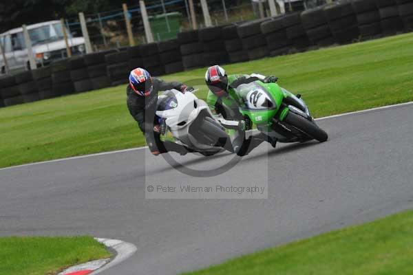 Motorcycle action photographs;Trackday digital images;cadwell;cadwell park photographs;event digital images;eventdigitalimages;motor racing louth lincolnshire;no limits trackday;peter wileman photography;trackday;trackday photos