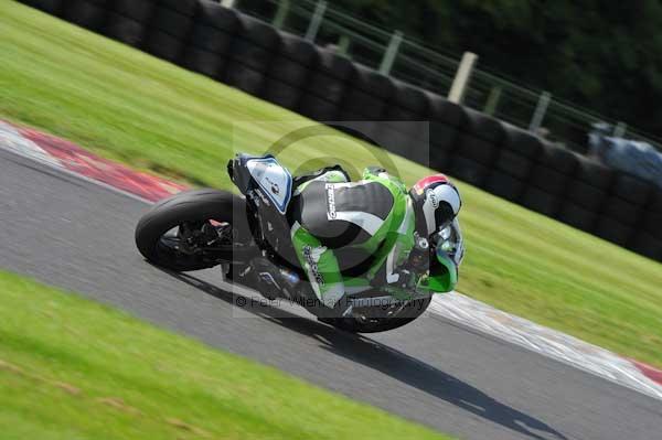 Motorcycle action photographs;Trackday digital images;cadwell;cadwell park photographs;event digital images;eventdigitalimages;motor racing louth lincolnshire;no limits trackday;peter wileman photography;trackday;trackday photos