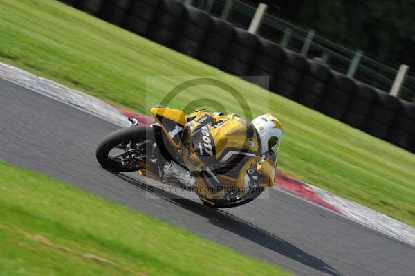 Motorcycle action photographs;Trackday digital images;cadwell;cadwell park photographs;event digital images;eventdigitalimages;motor racing louth lincolnshire;no limits trackday;peter wileman photography;trackday;trackday photos