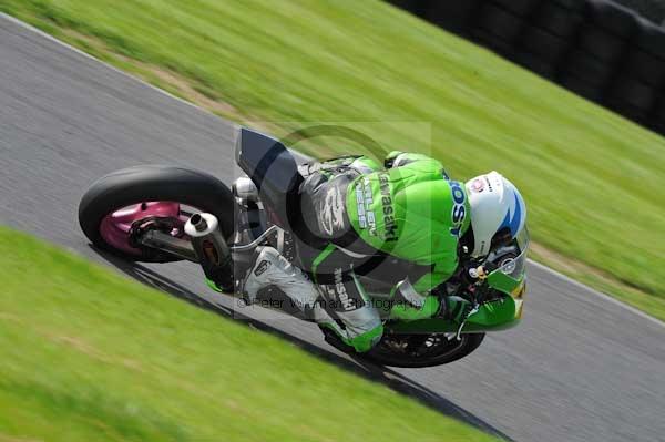 Motorcycle action photographs;Trackday digital images;cadwell;cadwell park photographs;event digital images;eventdigitalimages;motor racing louth lincolnshire;no limits trackday;peter wileman photography;trackday;trackday photos