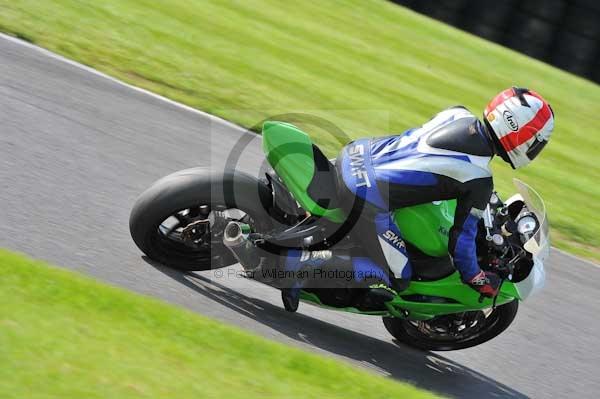 Motorcycle action photographs;Trackday digital images;cadwell;cadwell park photographs;event digital images;eventdigitalimages;motor racing louth lincolnshire;no limits trackday;peter wileman photography;trackday;trackday photos