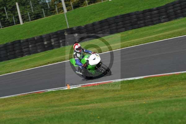 Motorcycle action photographs;Trackday digital images;cadwell;cadwell park photographs;event digital images;eventdigitalimages;motor racing louth lincolnshire;no limits trackday;peter wileman photography;trackday;trackday photos