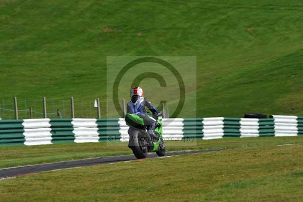 Motorcycle action photographs;Trackday digital images;cadwell;cadwell park photographs;event digital images;eventdigitalimages;motor racing louth lincolnshire;no limits trackday;peter wileman photography;trackday;trackday photos