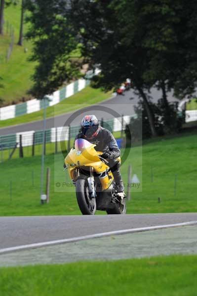 Motorcycle action photographs;Trackday digital images;cadwell;cadwell park photographs;event digital images;eventdigitalimages;motor racing louth lincolnshire;no limits trackday;peter wileman photography;trackday;trackday photos