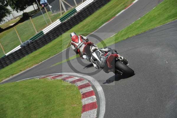 Motorcycle action photographs;Trackday digital images;cadwell;cadwell park photographs;event digital images;eventdigitalimages;motor racing louth lincolnshire;no limits trackday;peter wileman photography;trackday;trackday photos