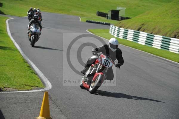 Motorcycle action photographs;Trackday digital images;cadwell;cadwell park photographs;event digital images;eventdigitalimages;motor racing louth lincolnshire;no limits trackday;peter wileman photography;trackday;trackday photos