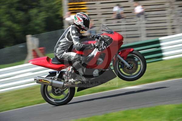 Motorcycle action photographs;Trackday digital images;cadwell;cadwell park photographs;event digital images;eventdigitalimages;motor racing louth lincolnshire;no limits trackday;peter wileman photography;trackday;trackday photos